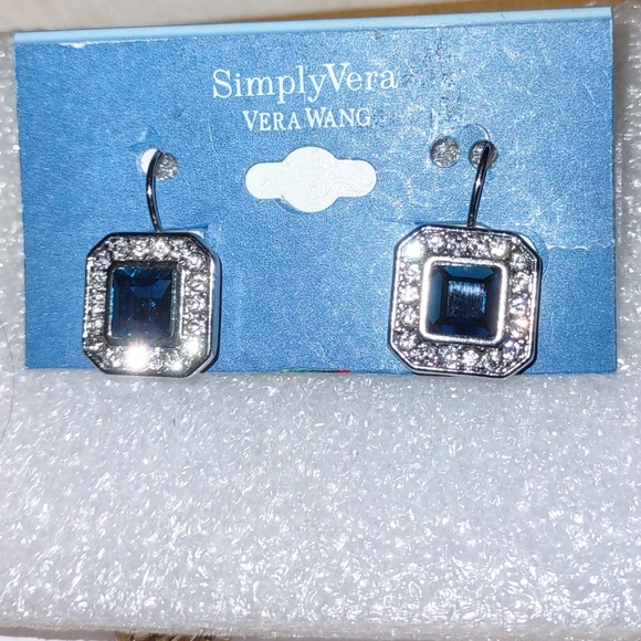 Leverback Blue Zircon Drop Earrings - Picture 4 of 15